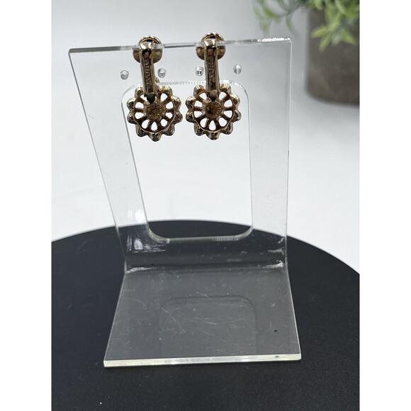 Avon Vintage Faux White Pearl Flower Drop Dangle Gold Tone Clip On Earrings - Picture 6 of 16